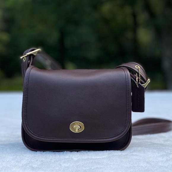 Coach Handbags - ❤️SOLD❤️Vintage Coach Mahogany Legacy Small Flap 9965